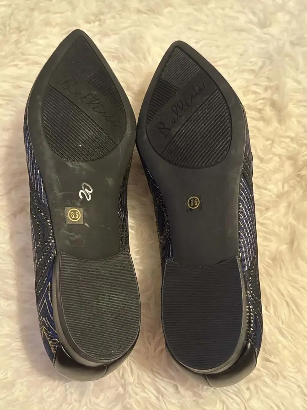 Bellini Women's Felix Pointed Toe Loafer Flats Navy/Gold Peacock‎